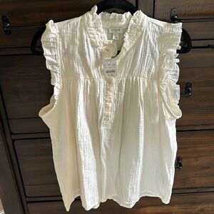 J Crew sleeveless shirt, NWT, M